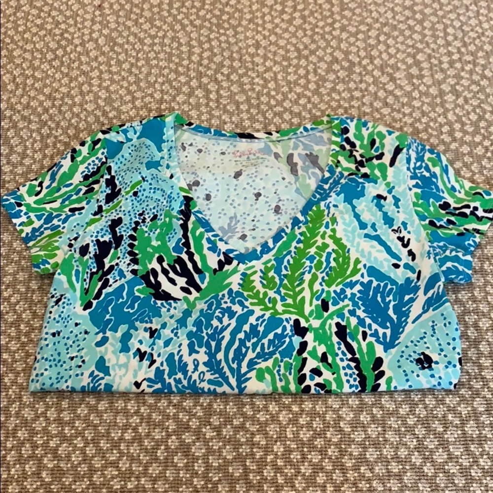 Lily Pulitzer SZ M coral print tee
